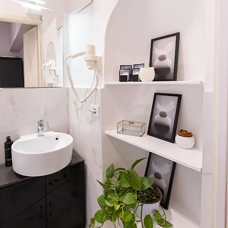 Sweet Navona Duplex