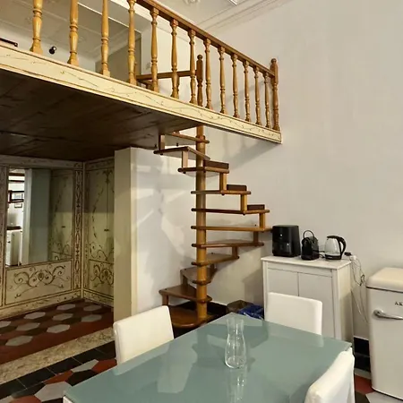 Sweet Navona Duplex Apartamento *