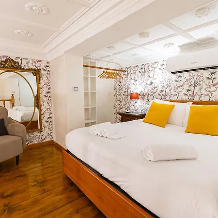 Sweet Navona Duplex *