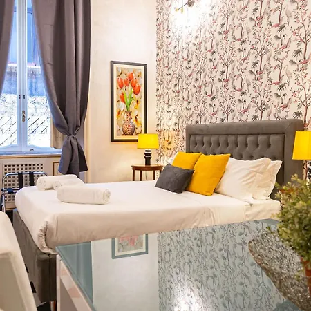 Sweet Navona Duplex